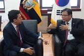 Korea, Ecuador reinforce cooperation on e-government