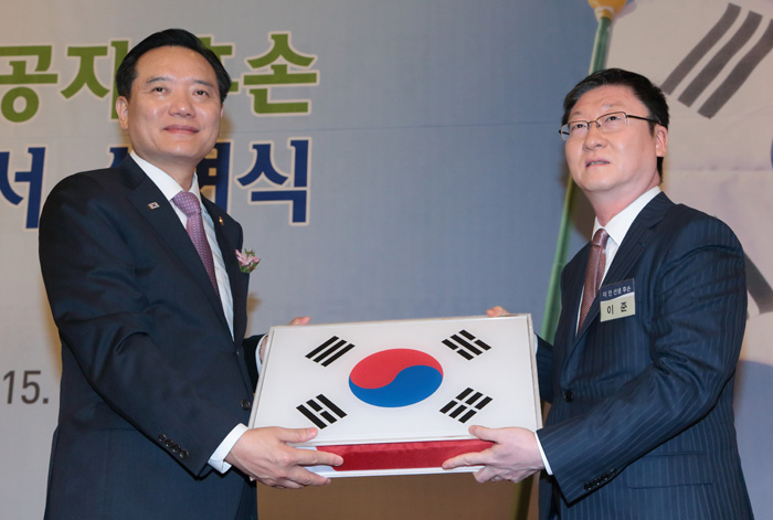 Descendants of independence activists granted Korean nationality