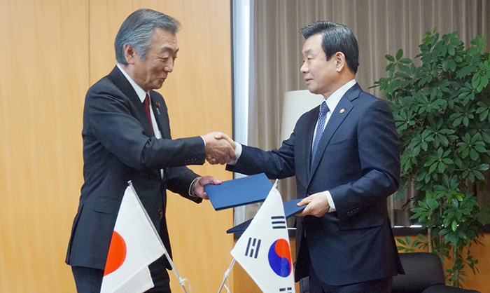 Korea and Japan cooperate closely on disaster response