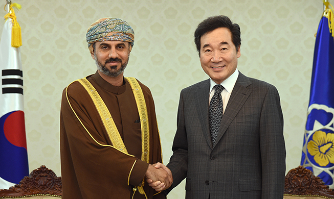 PM meets Omani parliament speaker