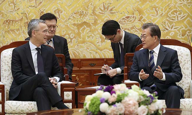 President Moon meets NATO secretary general