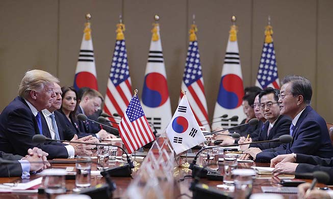 Korea, US hold two calls to discuss NK missiles