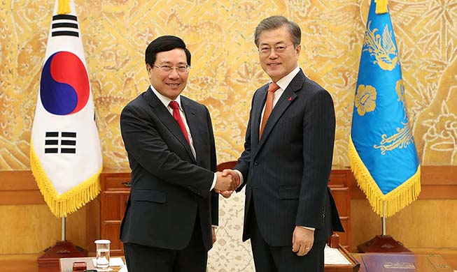 'I support Vietnamese people in Korea': president