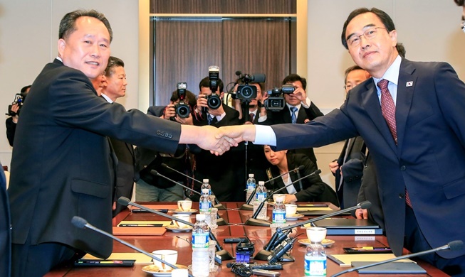 Two Koreas implement Panmunjeom Declaration, schedule more meetings