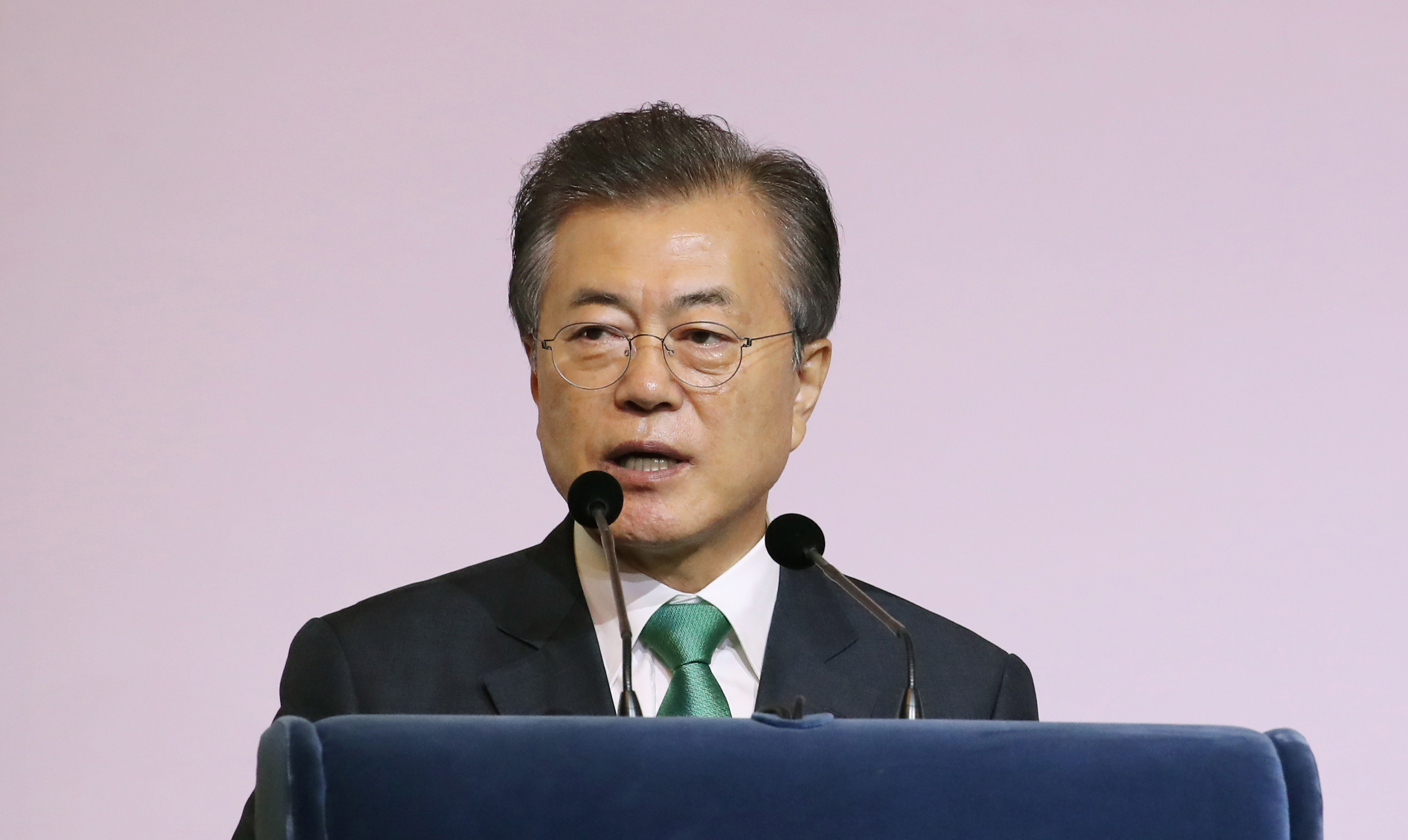 Inter-Korean economic cooperation to be boosted by denuclearization: president