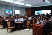 Opening Remarks by President Moon Jae-in at Meeting with His Senior Secretaries