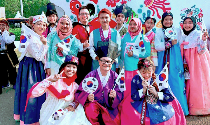 Korean Embassy takes part in annual Jakarnaval in Indonesia