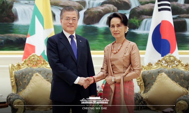 President Moon, Suu Kyi to boost Korea-Myanmar ties for joint prosperity