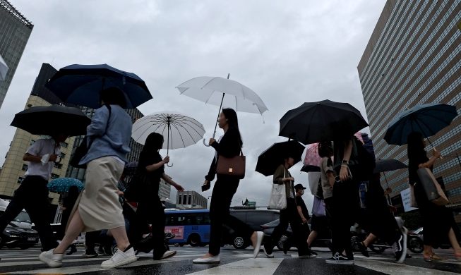 Rainy morning in Seoul