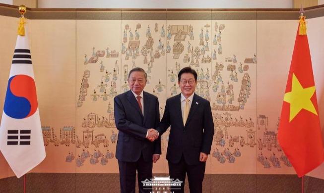 President Lee, Vietnam agree to boost trade to USD 150B by 2030