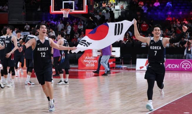 National team grabs four golds to open Asian Games, ranks third
