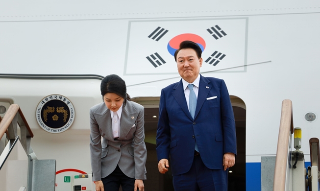 President Yoon to visit Philippines, Singapore, Laos next week