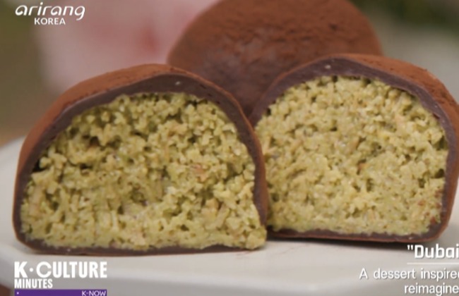 [K-NOW] The K-snack craze catching the BBC’s attention“Dubai Chewy Cookie” fever