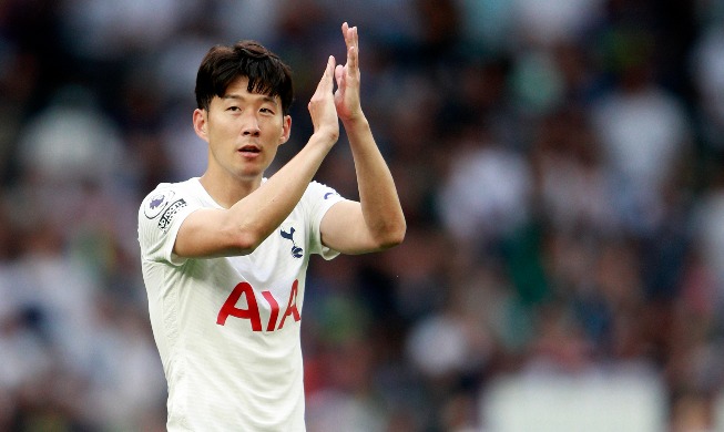 🎧 Striker Son named to EPL's 'Team of the Week' for scoring winning goal