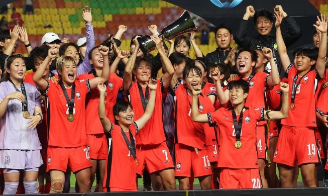 Women's soccer team wins E. Asian title for 1st time in 20 years