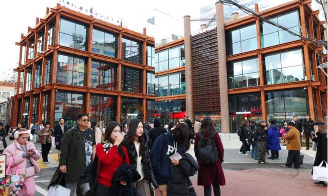 Record high in 2025: no. of int'l visitors forecast at 18.7M