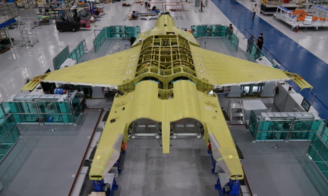 Final assembly of Korea's 1st domestic fighter prototype started